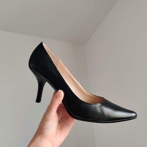 Calvin Klein Navy Leather Pumps